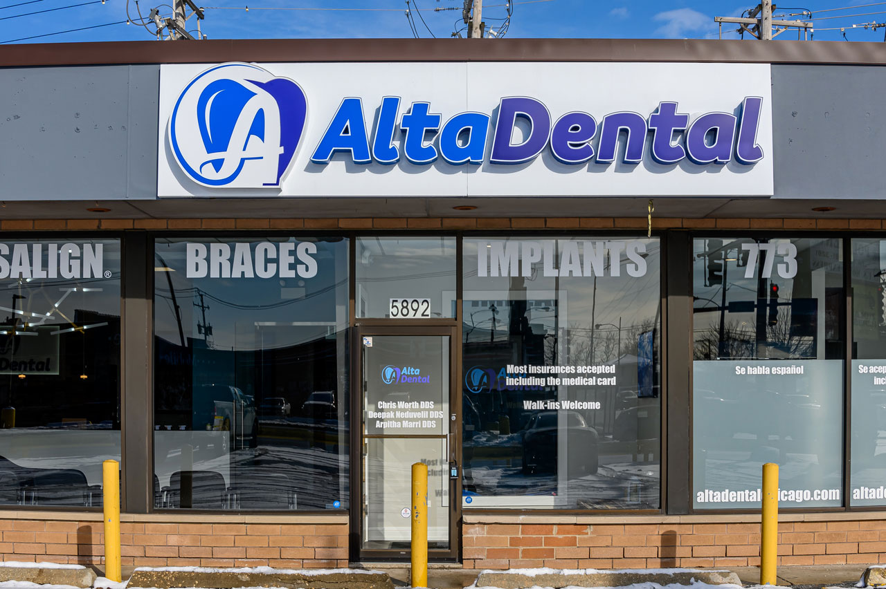 Alta Dental | Porcelain Crowns and Veneers, Endodoncias and Blanqueamientos de Dientes